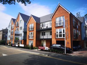 Photo 9- click for photo gallery